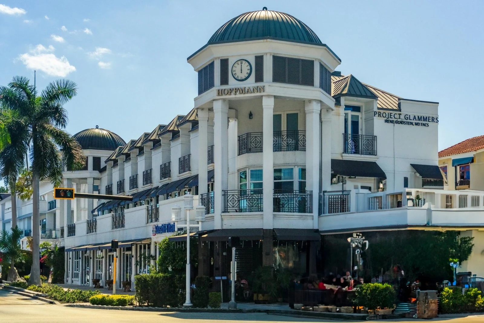 The Four Corners building at Fifth Avenue South in Old Naples